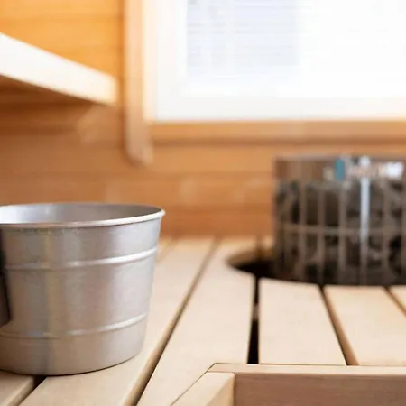 度假居 Modern Two-floor Townhouse With Sauna Pacos Casa Sarilyn