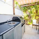 Modern Two-floor Townhouse With Sauna Pacos Casa Sarilyn 펜션 푸엔히롤라